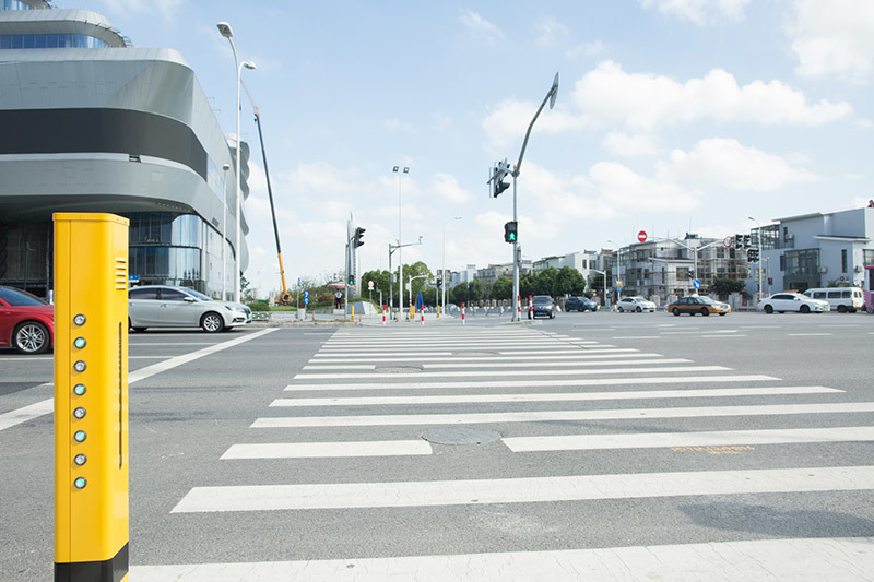 Pedestrian Crossing Warning System
